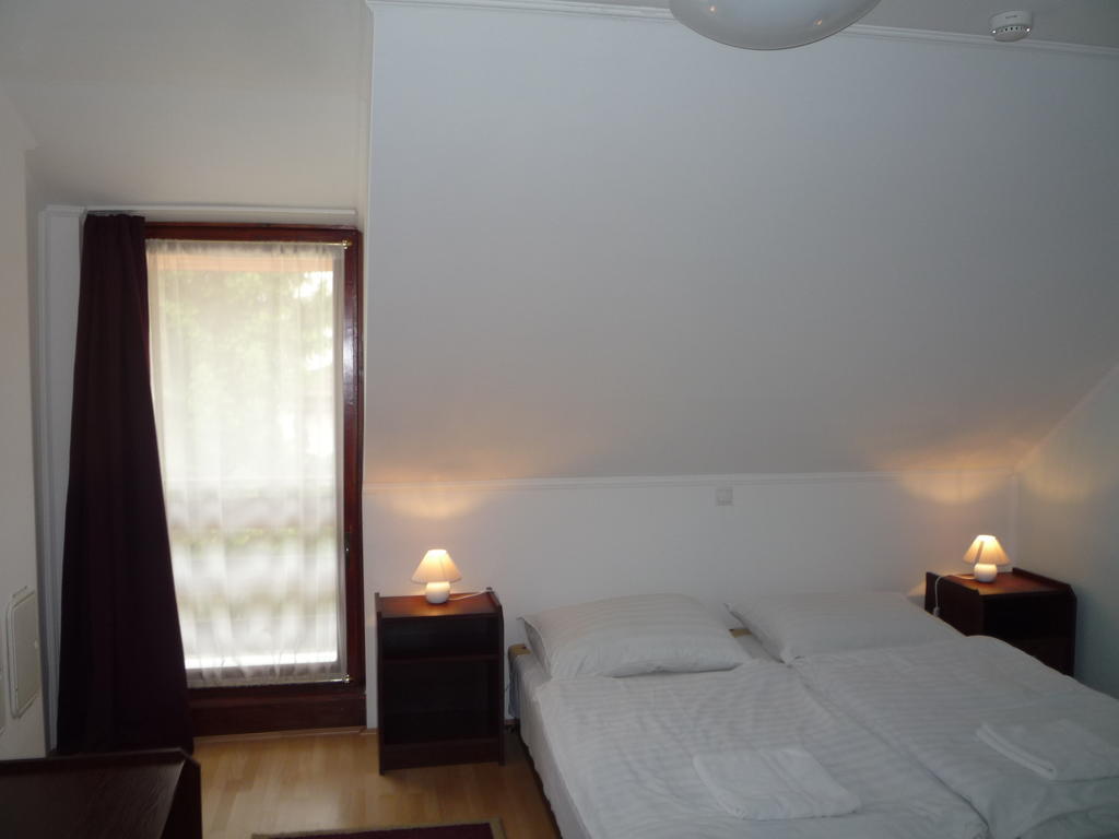 Aba Vezer Vendeghaz Otel Abaújszántó Oda fotoğraf